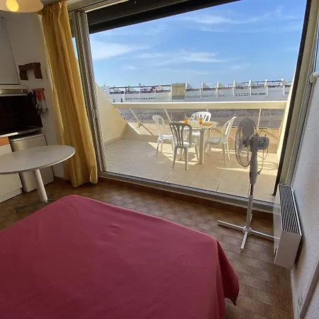 4 Couchages Cap D'agde Naturisme Cn0060-e06