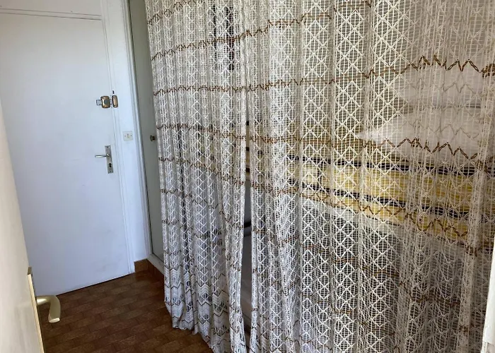 4 Couchages Cap D'agde Naturisme Cn0560-e06