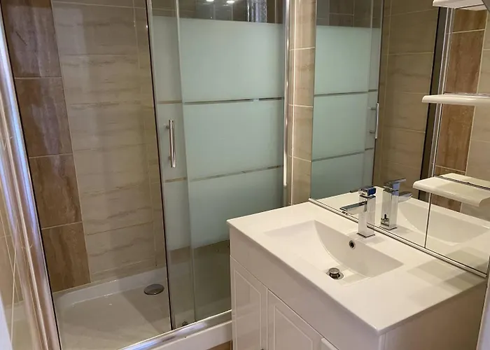 4 Couchages Cap D'agde Naturisme Cn0560-e06